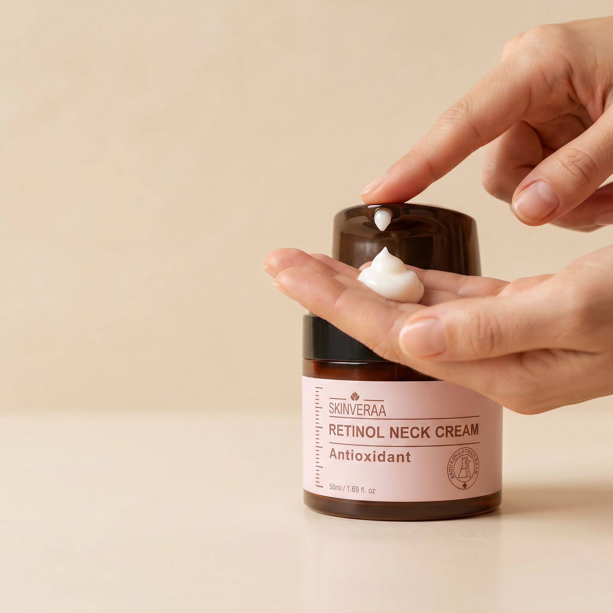 SKINVERAA RETINOL NECK CREAM
