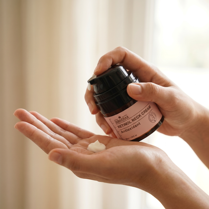 SKINVERAA RETINOL NECK CREAM